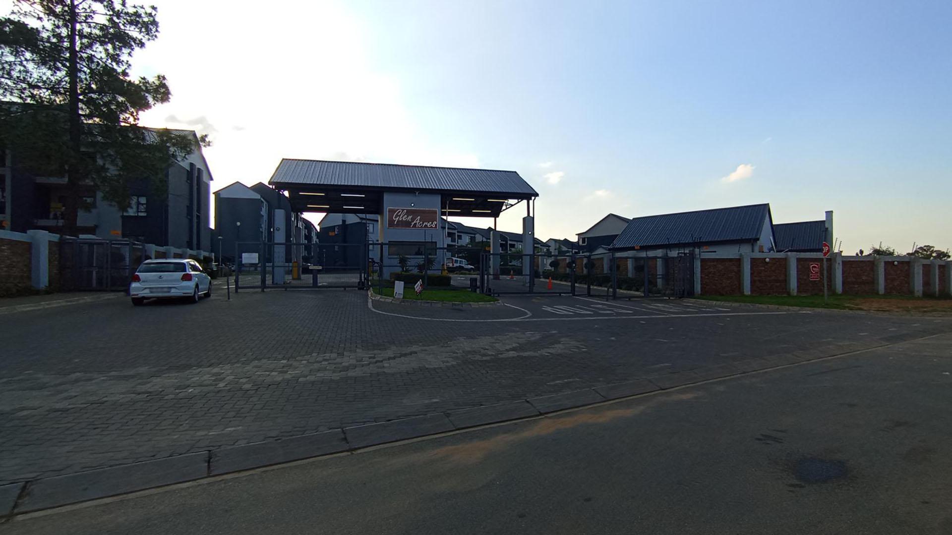 Front View of property in Glen Austin AH (Midrand)