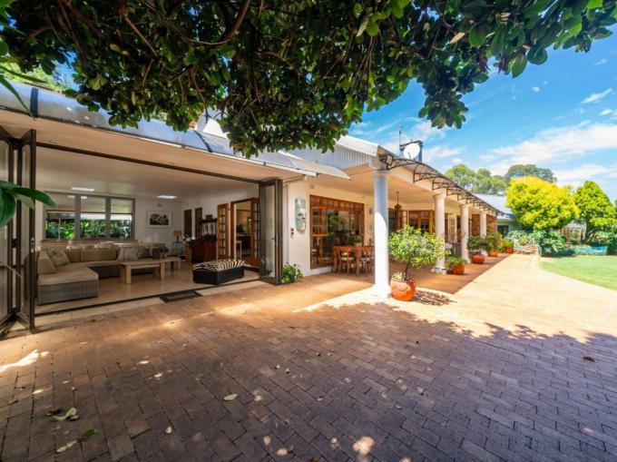 6 Bedroom House for Sale For Sale in Morninghill - MR706023