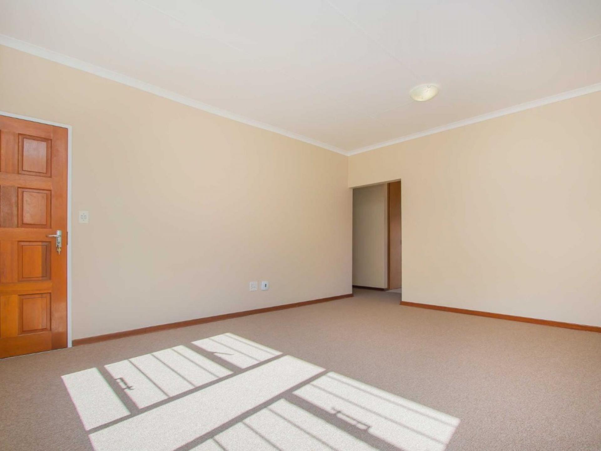  of property in Wilropark