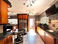  of property in Glenvista