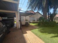  of property in Suideroord