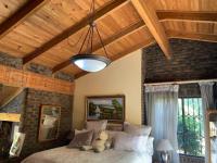  of property in Mondeor