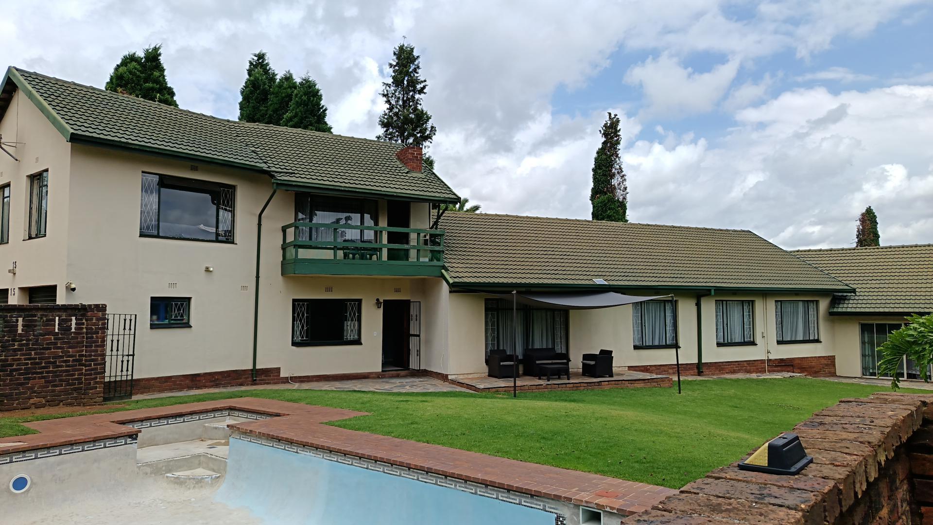 Backyard of property in Atlasville