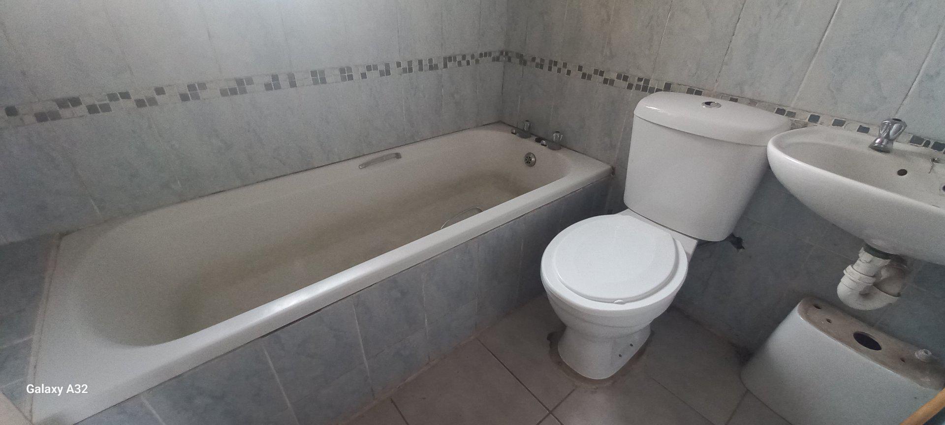  of property in Amalinda