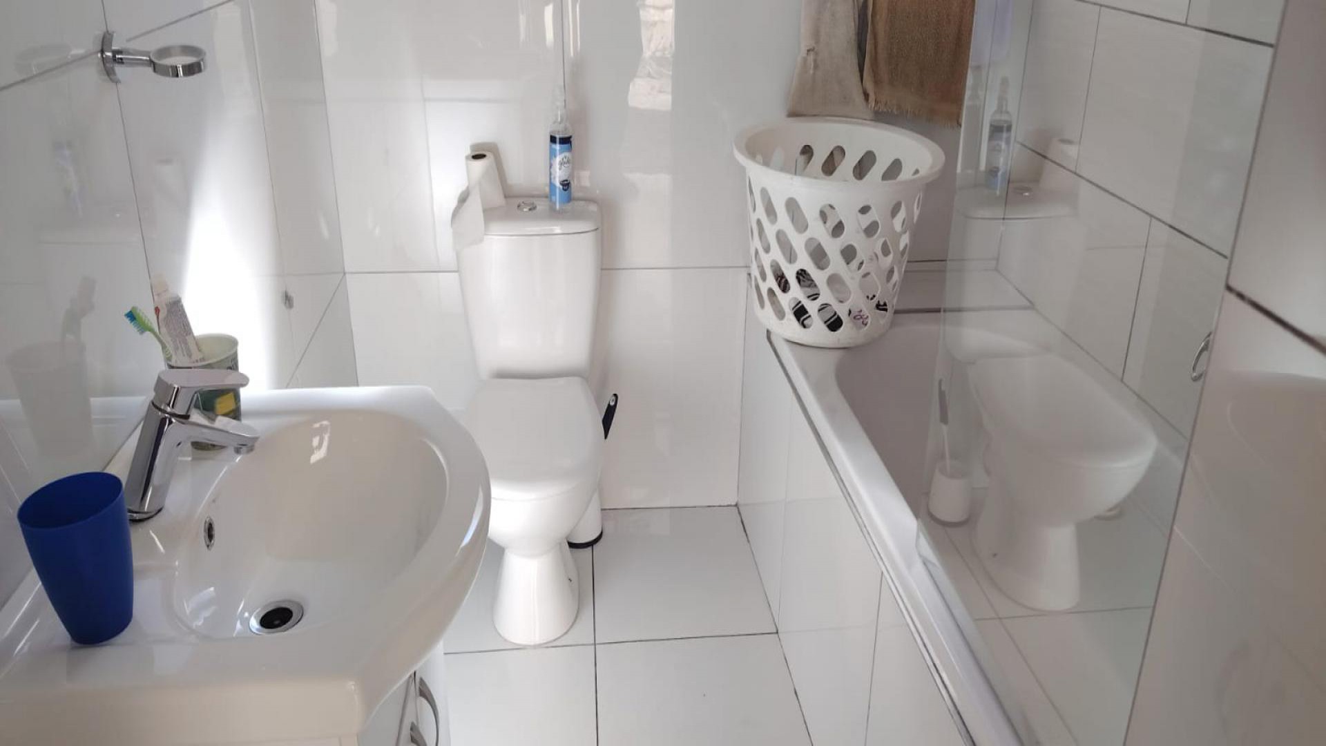 Bathroom 1 of property in Northcliff
