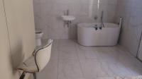 Bathroom 2 of property in Northcliff