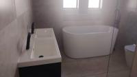Bathroom 3+ of property in Northcliff