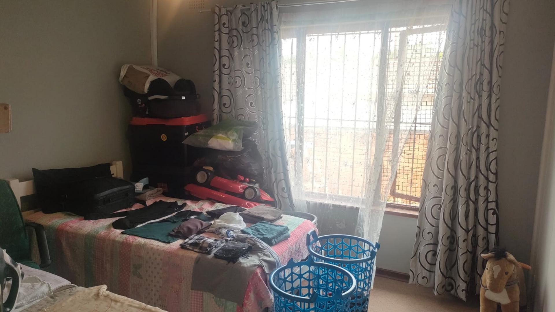  of property in Assagay