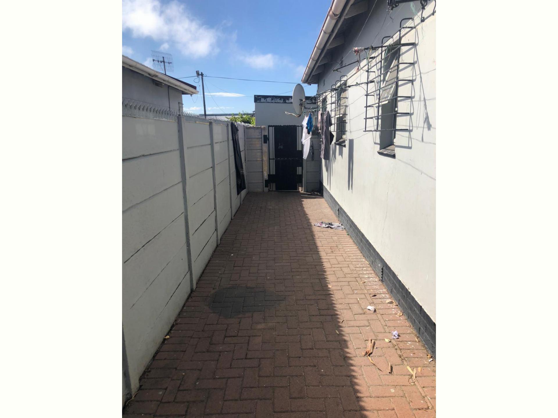  of property in Brooklyn - Ct