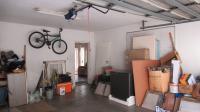 Garage - 41 square meters of property in Meadowhurst