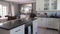 Kitchen - 16 square meters of property in Meadowhurst
