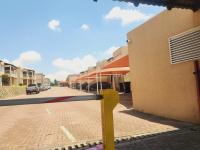  of property in Mondeor