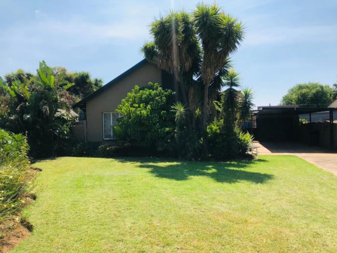 3 Bedroom House for Sale For Sale in Dinwiddie - MR706139