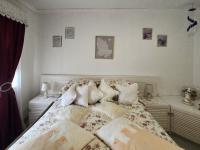  of property in Rensburg