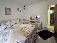  of property in Rensburg