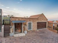  of property in Glenvista