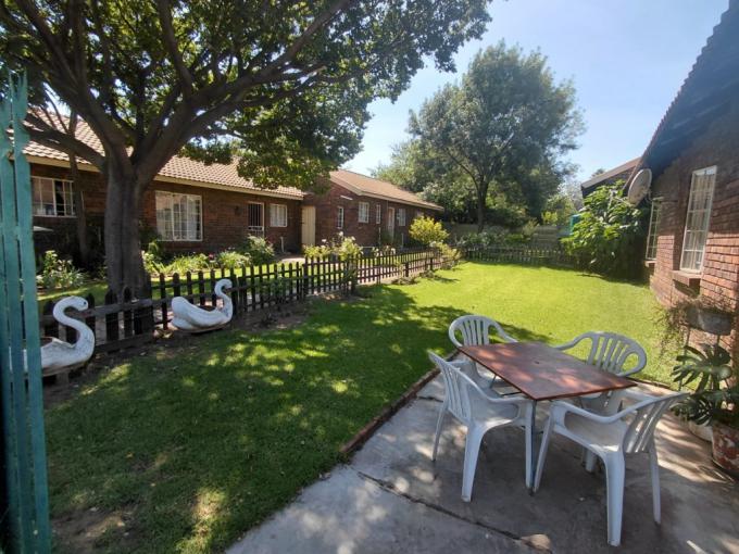 3 Bedroom Simplex for Sale For Sale in Nigel - MR706177