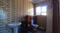 Main Bathroom - 8 square meters of property in Soshanguve East
