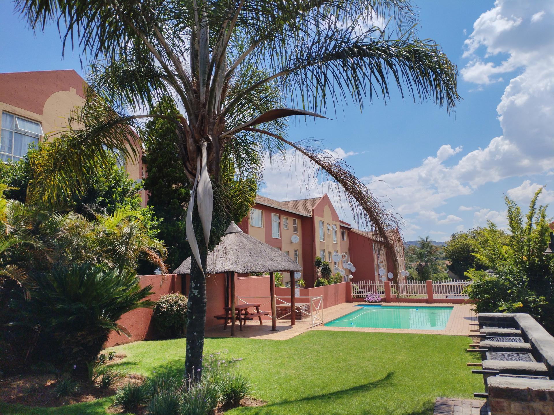  of property in Weltevreden Park