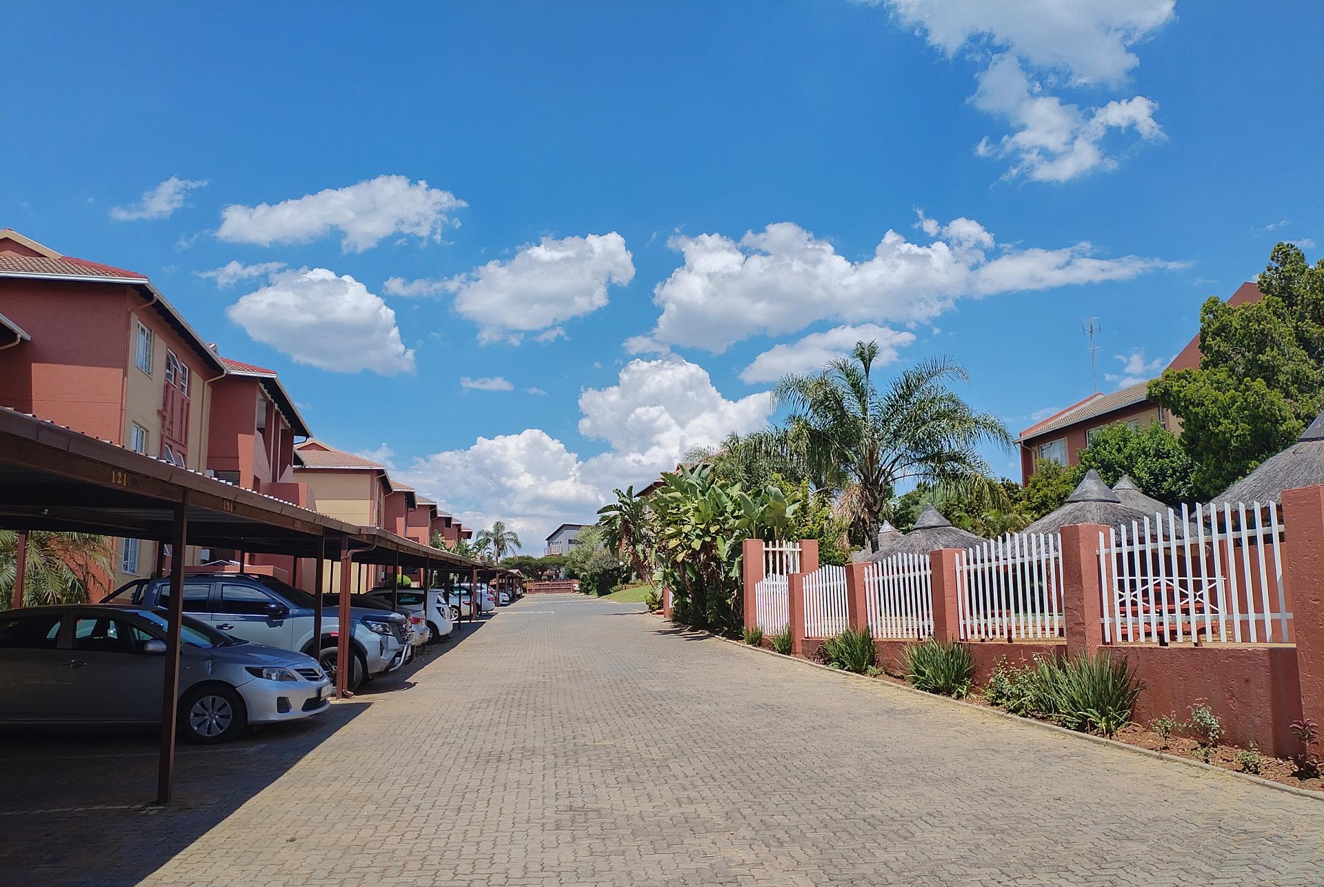  of property in Weltevreden Park