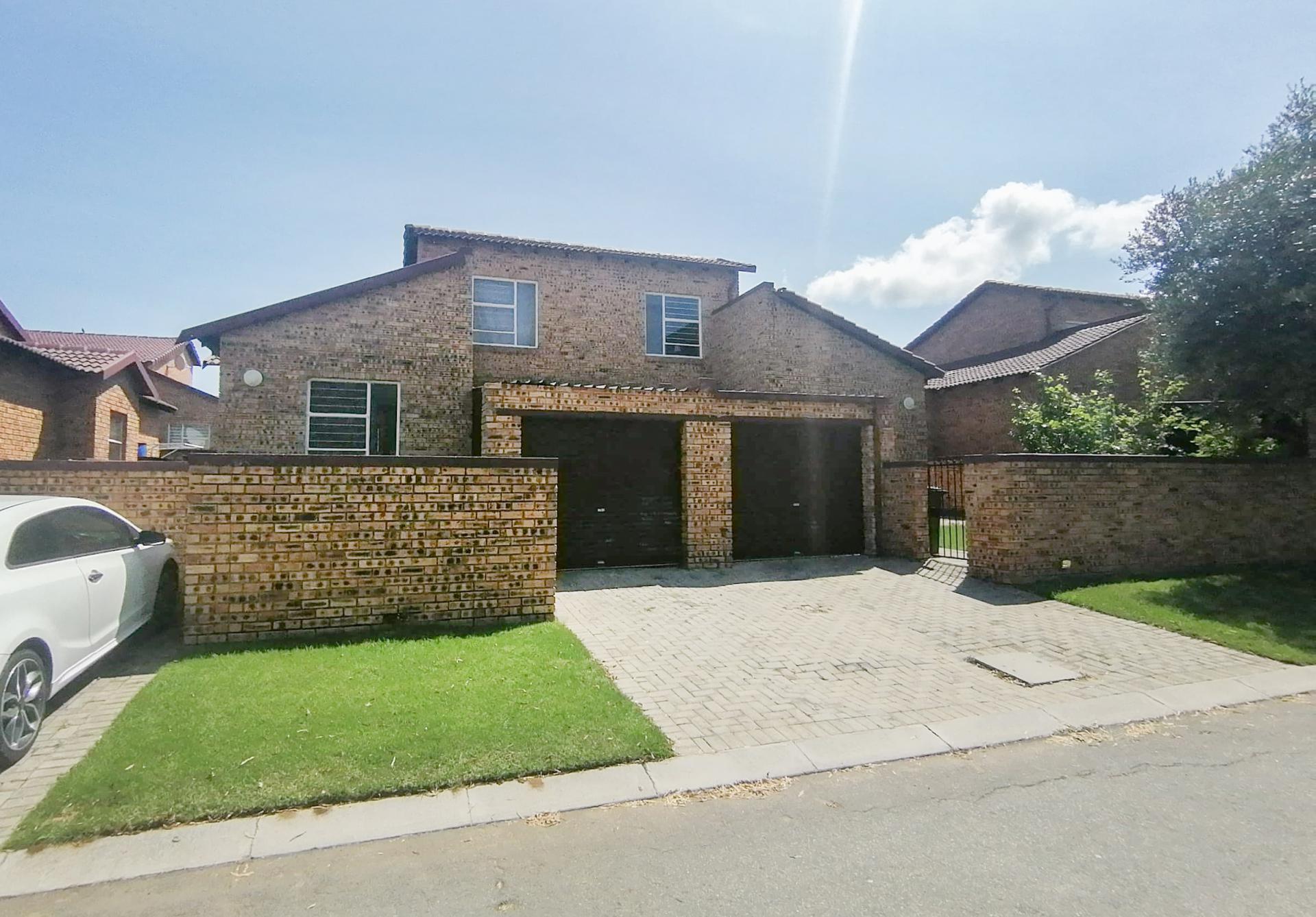  of property in Honey Park