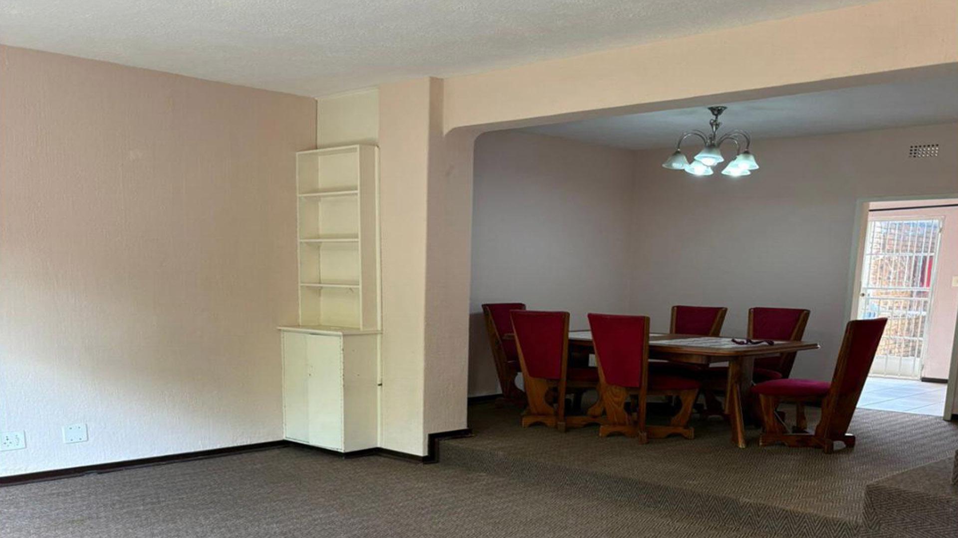 Dining Room of property in Fairlands