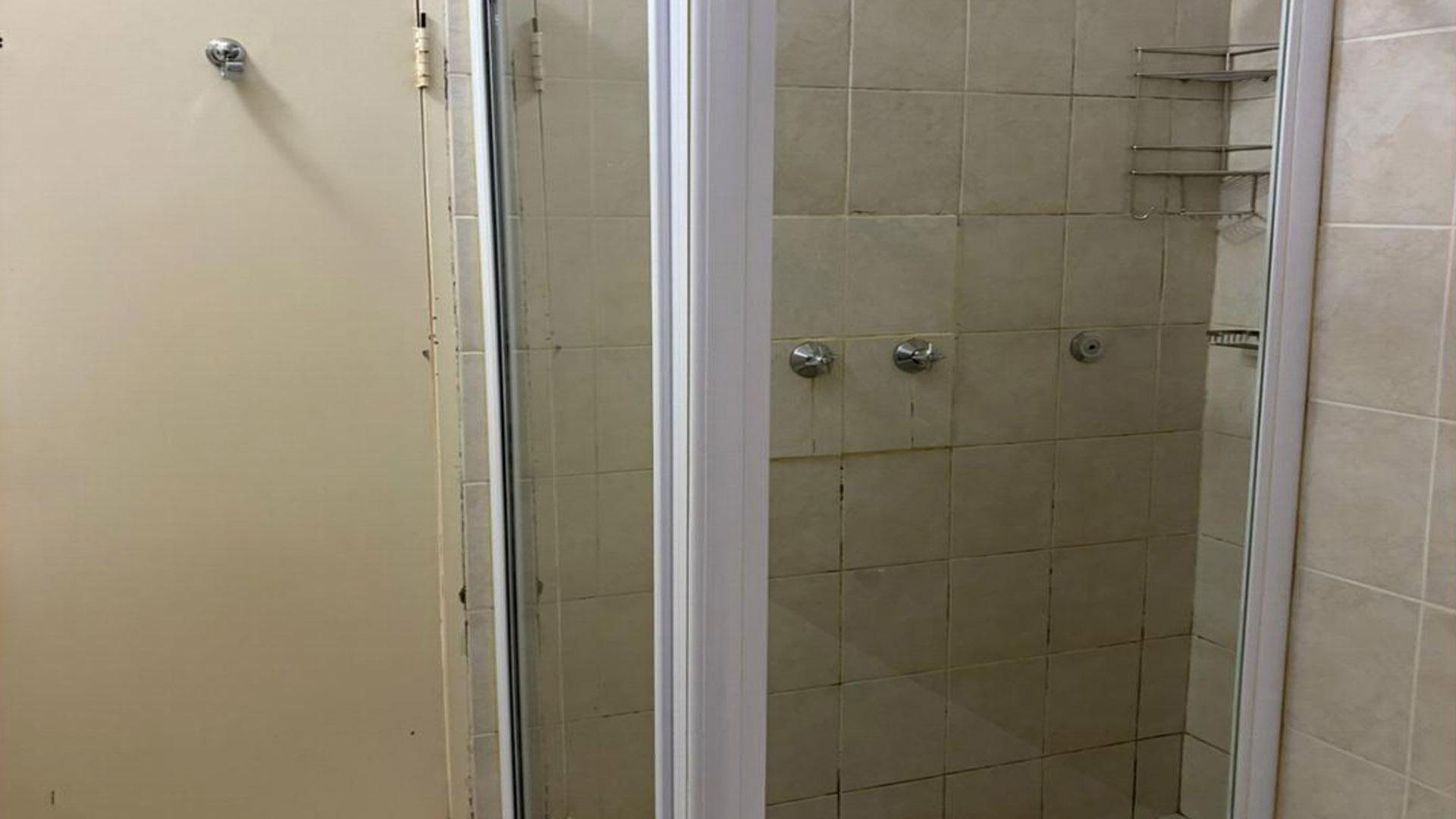 Bathroom 2 of property in Fairlands