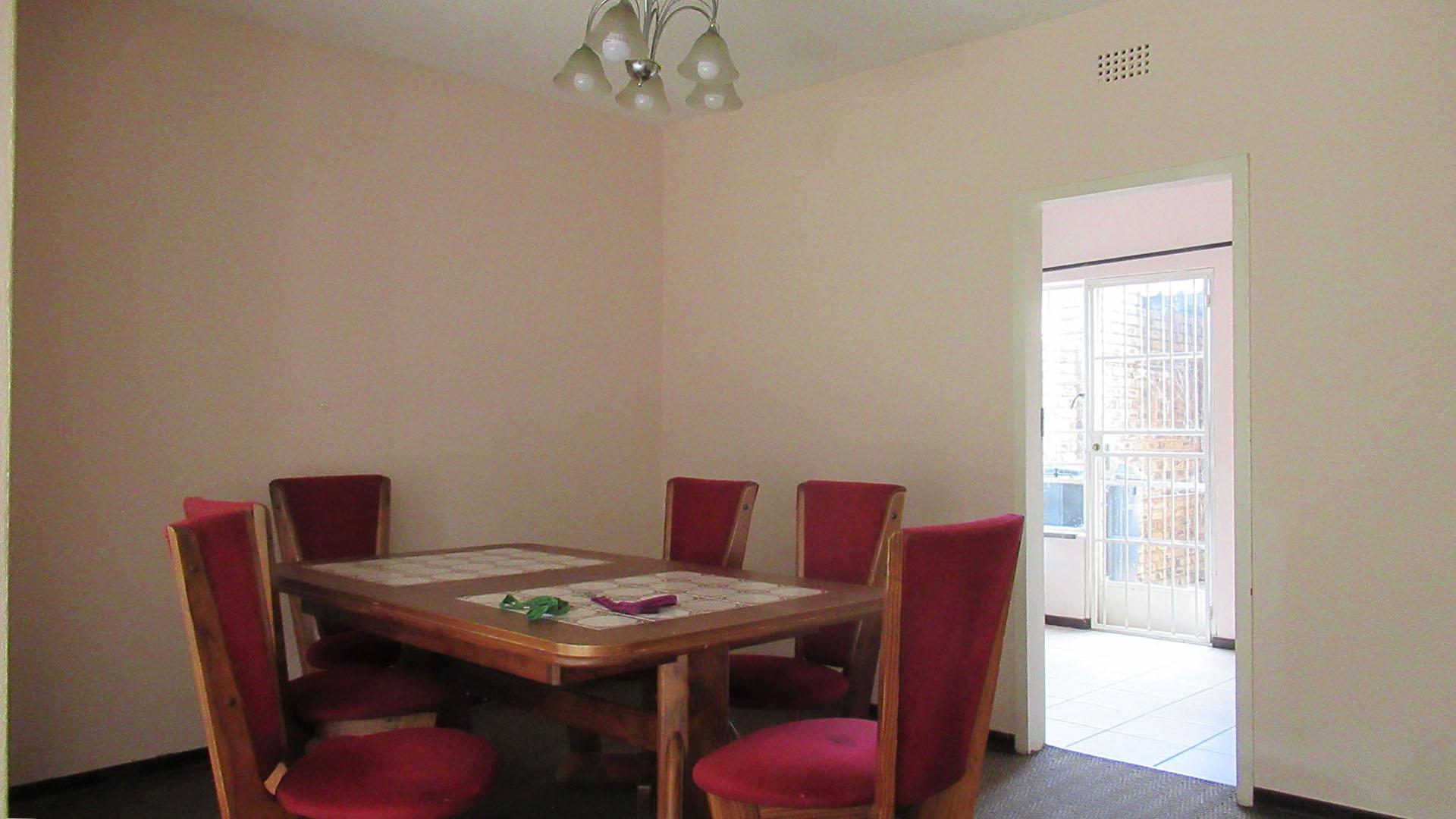 Dining Room - 13 square meters of property in Fairlands