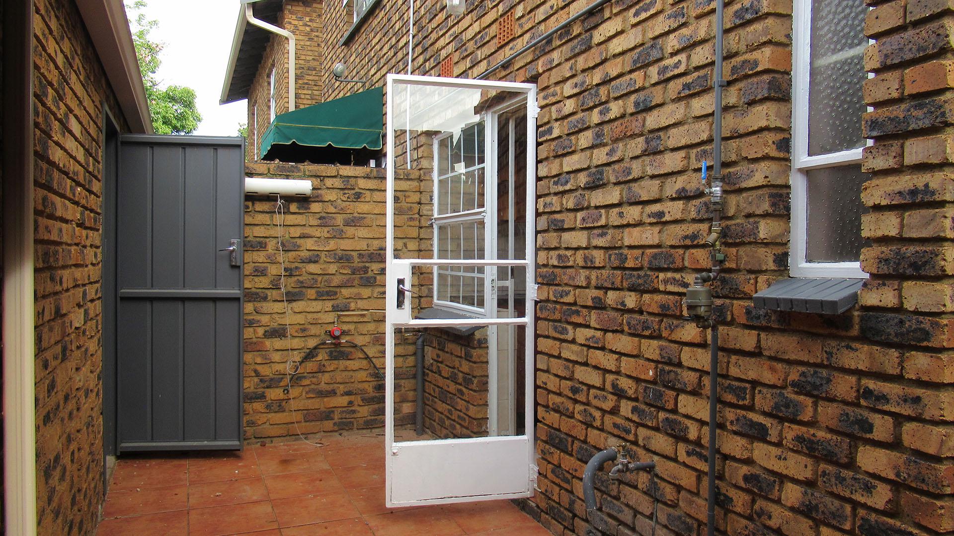 Front View of property in Fairlands