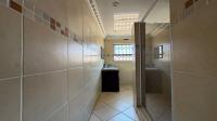 Bathroom 1 of property in Duduza