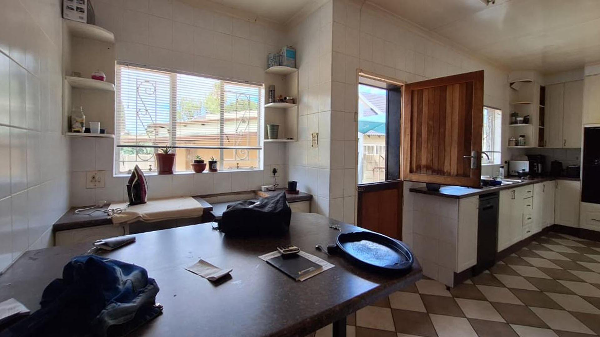 Scullery - 2 square meters of property in Witpoortjie