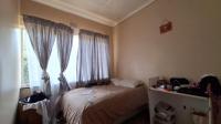 Bed Room 1 - 14 square meters of property in Witpoortjie