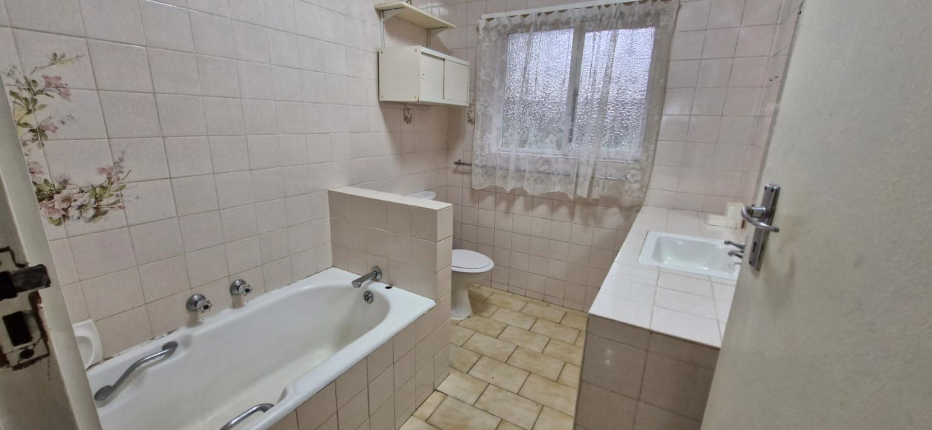  of property in Port Edward