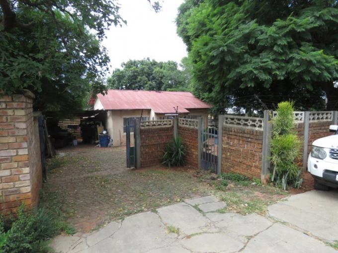 2 Bedroom House for Sale For Sale in Wonderboom South - MR706255