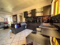  of property in Mondeor