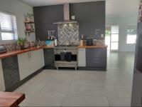  of property in Brackenhurst