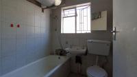 Bathroom 1 - 3 square meters of property in Gezina