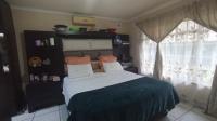 Main Bedroom - 39 square meters of property in Pinetown 