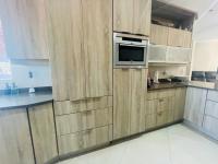  of property in Bassonia