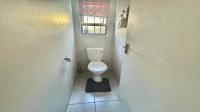 Bathroom 1 - 5 square meters of property in Clayville
