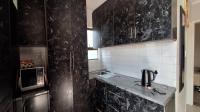 Kitchen - 6 square meters of property in Windmill Park