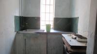 Kitchen - 10 square meters of property in Bezuidenhout Valley