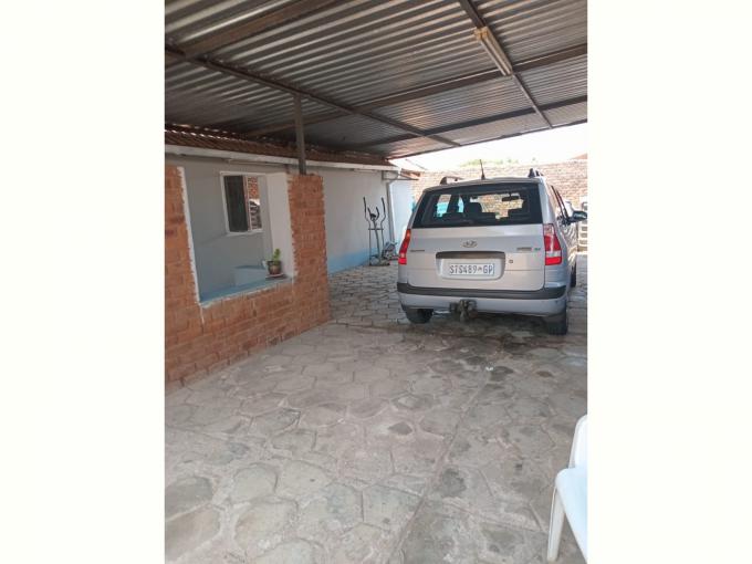 3 Bedroom House for Sale For Sale in Lotus Gardens - MR706423