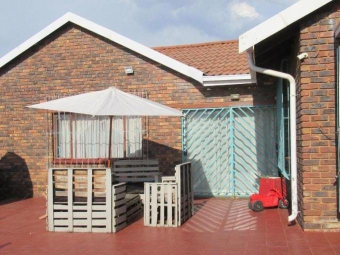 3 Bedroom House for Sale For Sale in Elandspark - MR706428