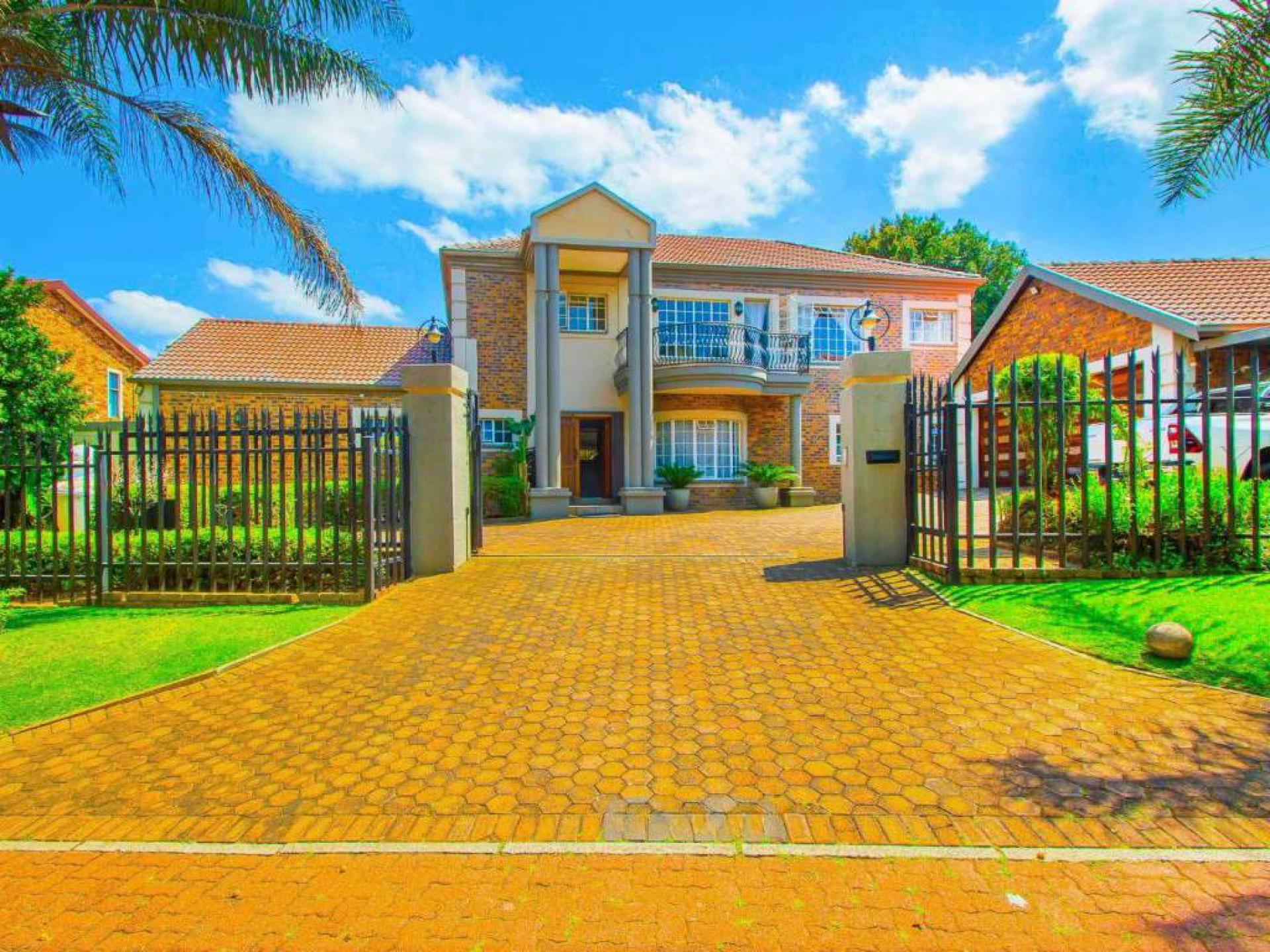  of property in Bergbron