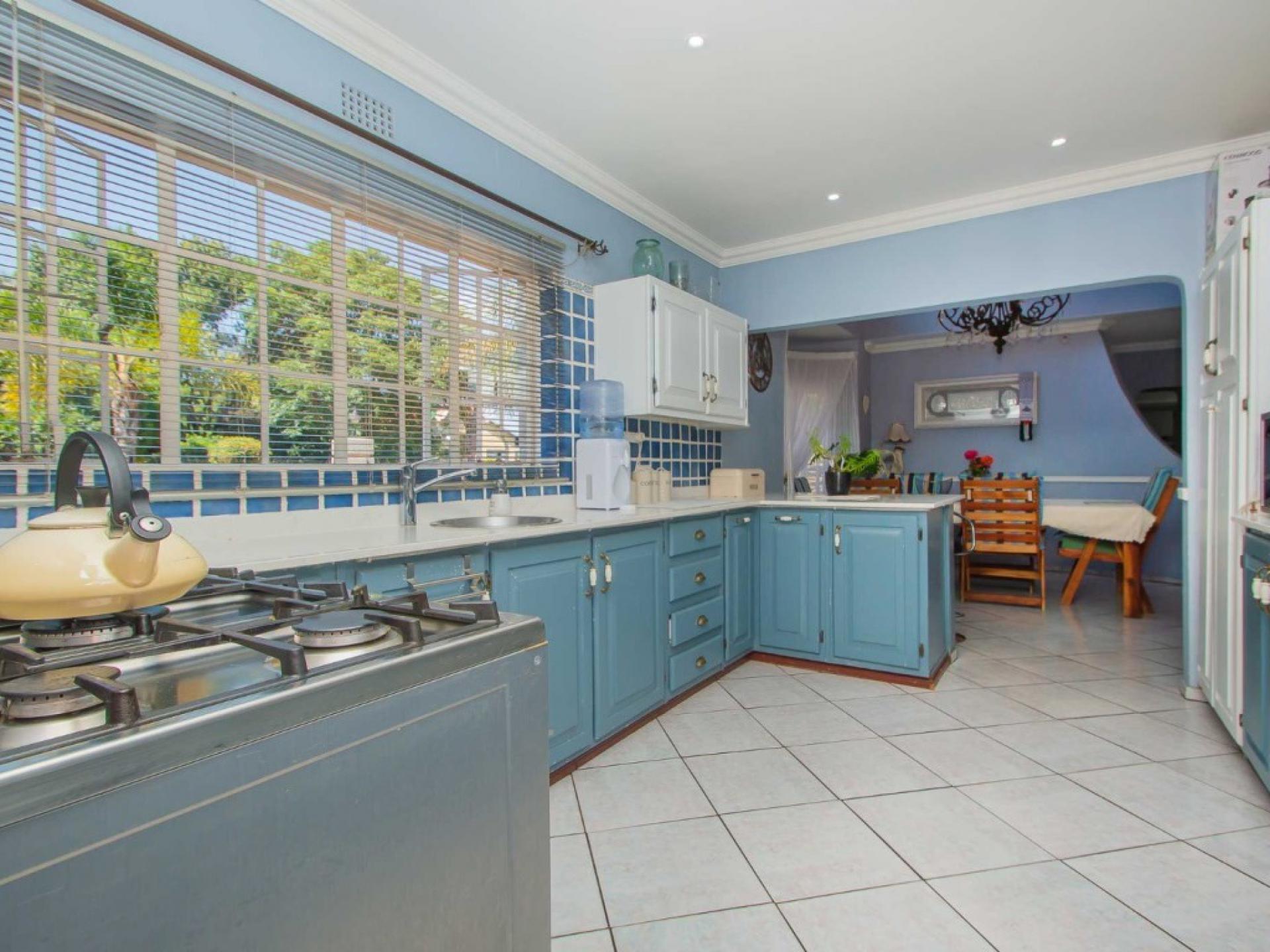  of property in Bergbron