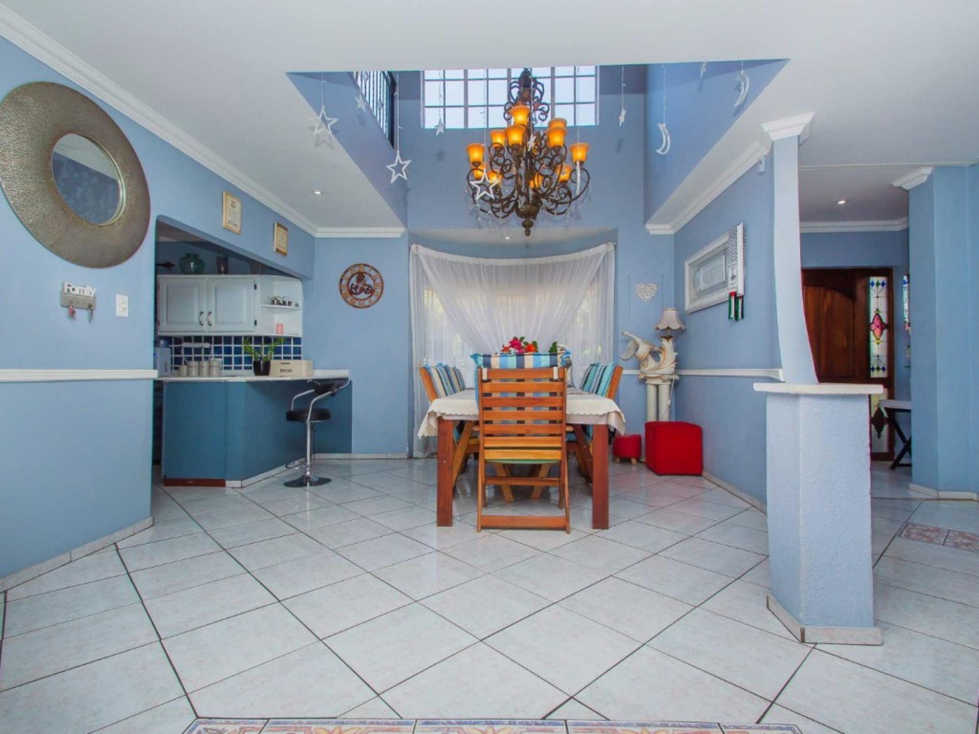  of property in Bergbron