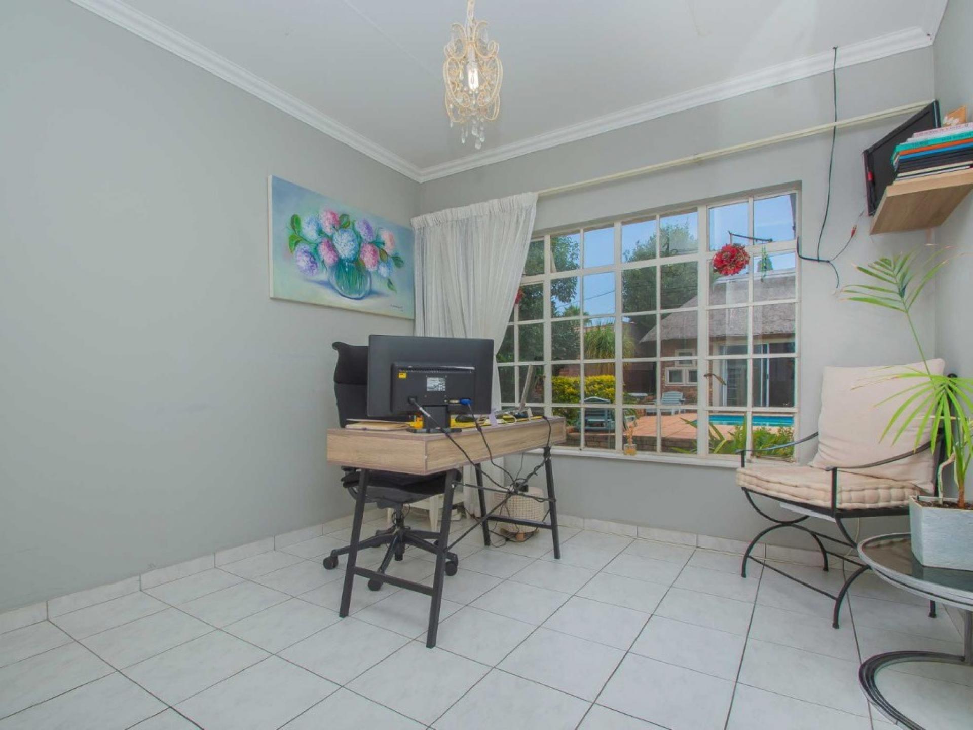  of property in Bergbron