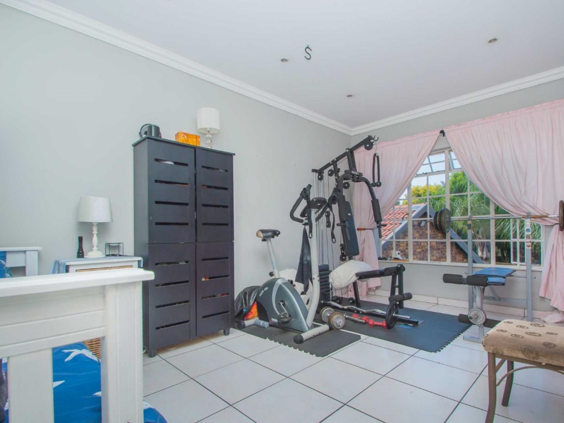  of property in Bergbron