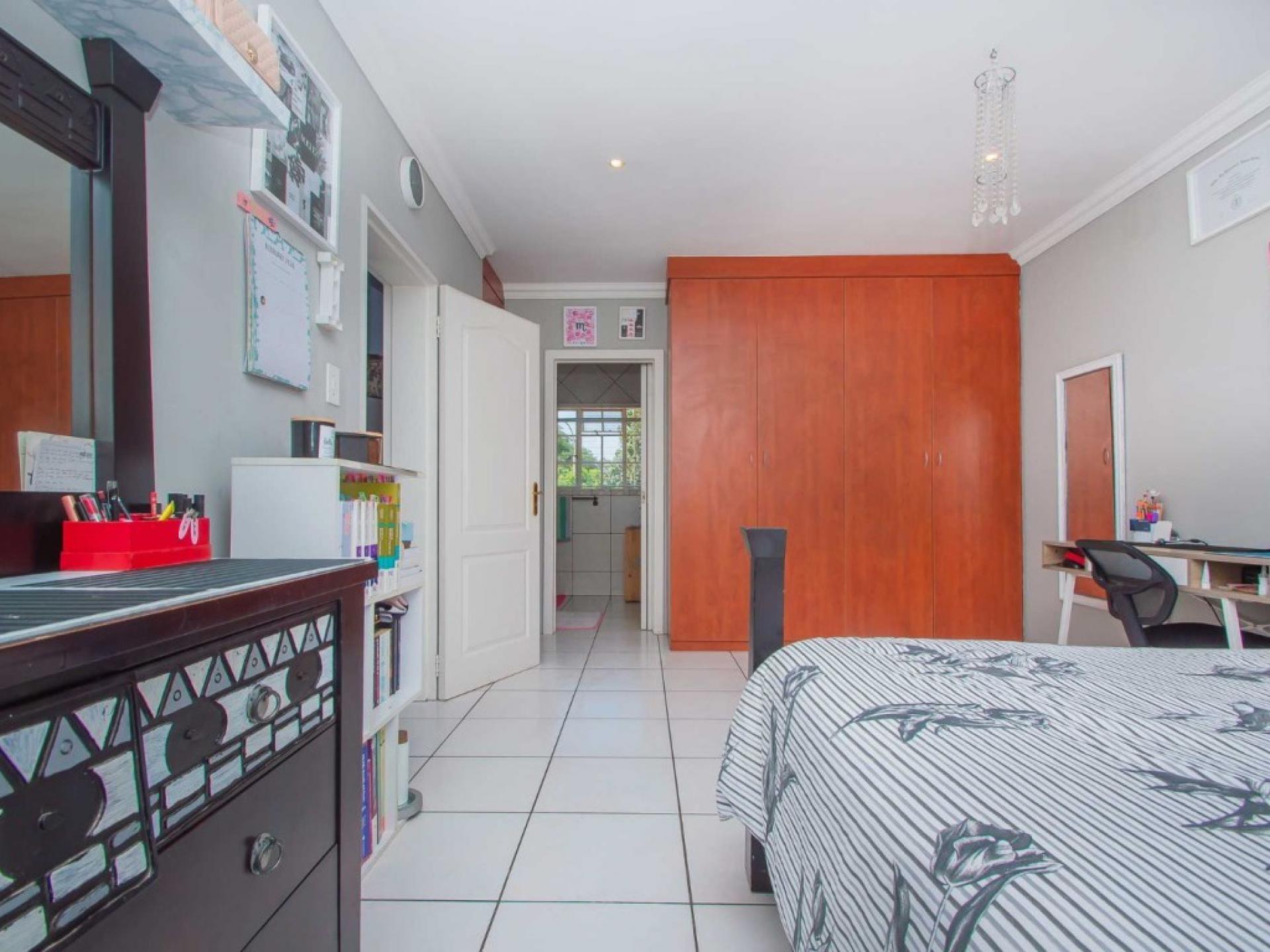  of property in Bergbron